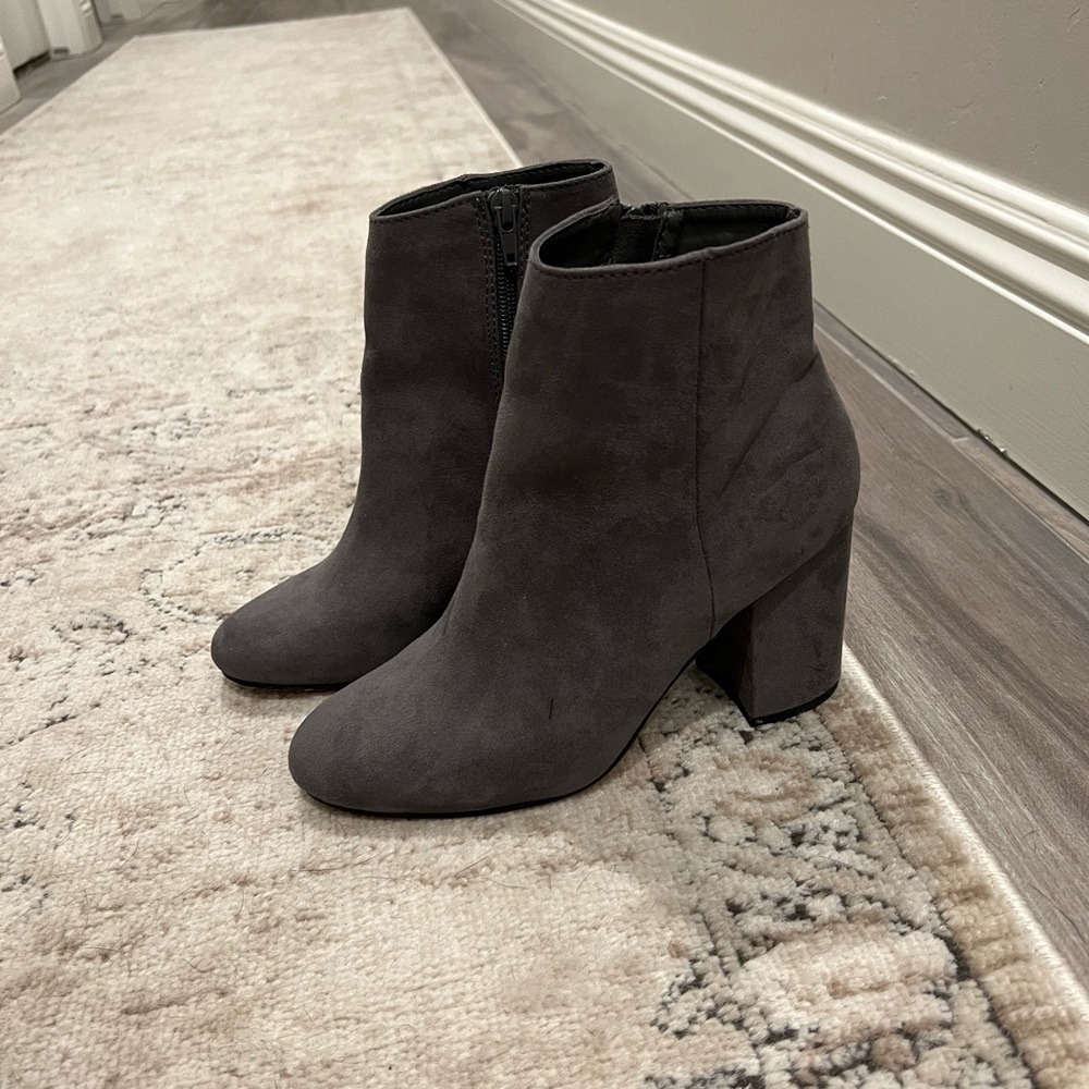 Express Gray suede booties size 7